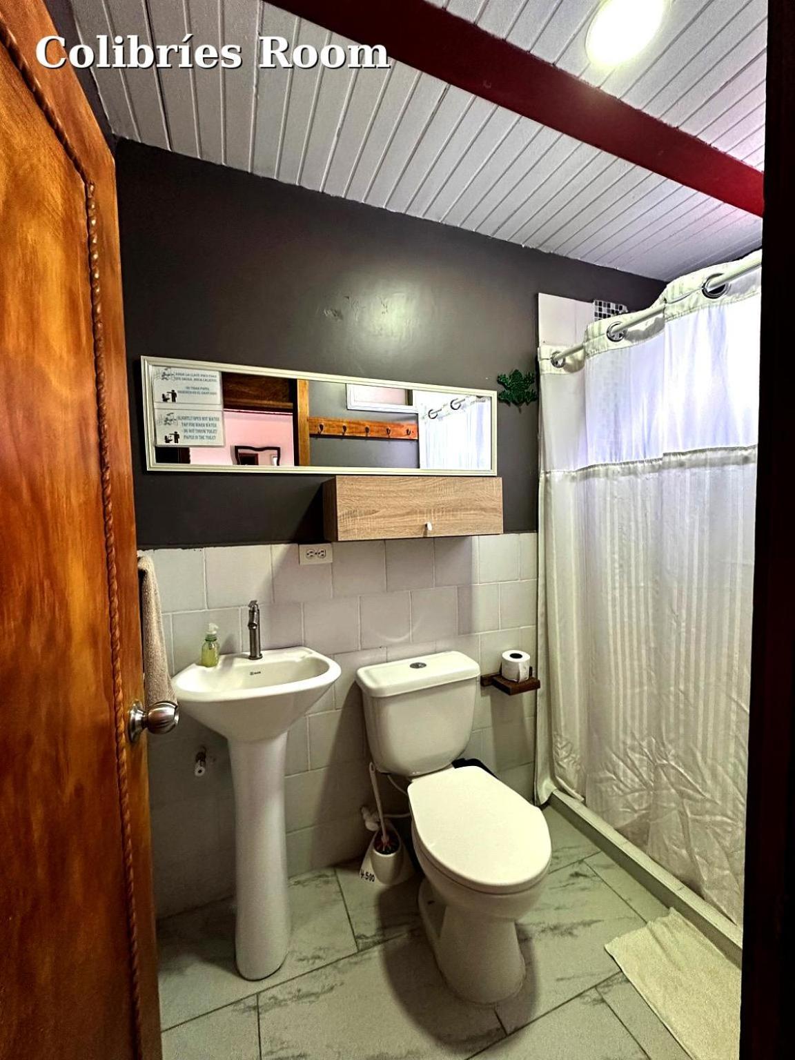 Hostal El Quinde Salento Esterno foto