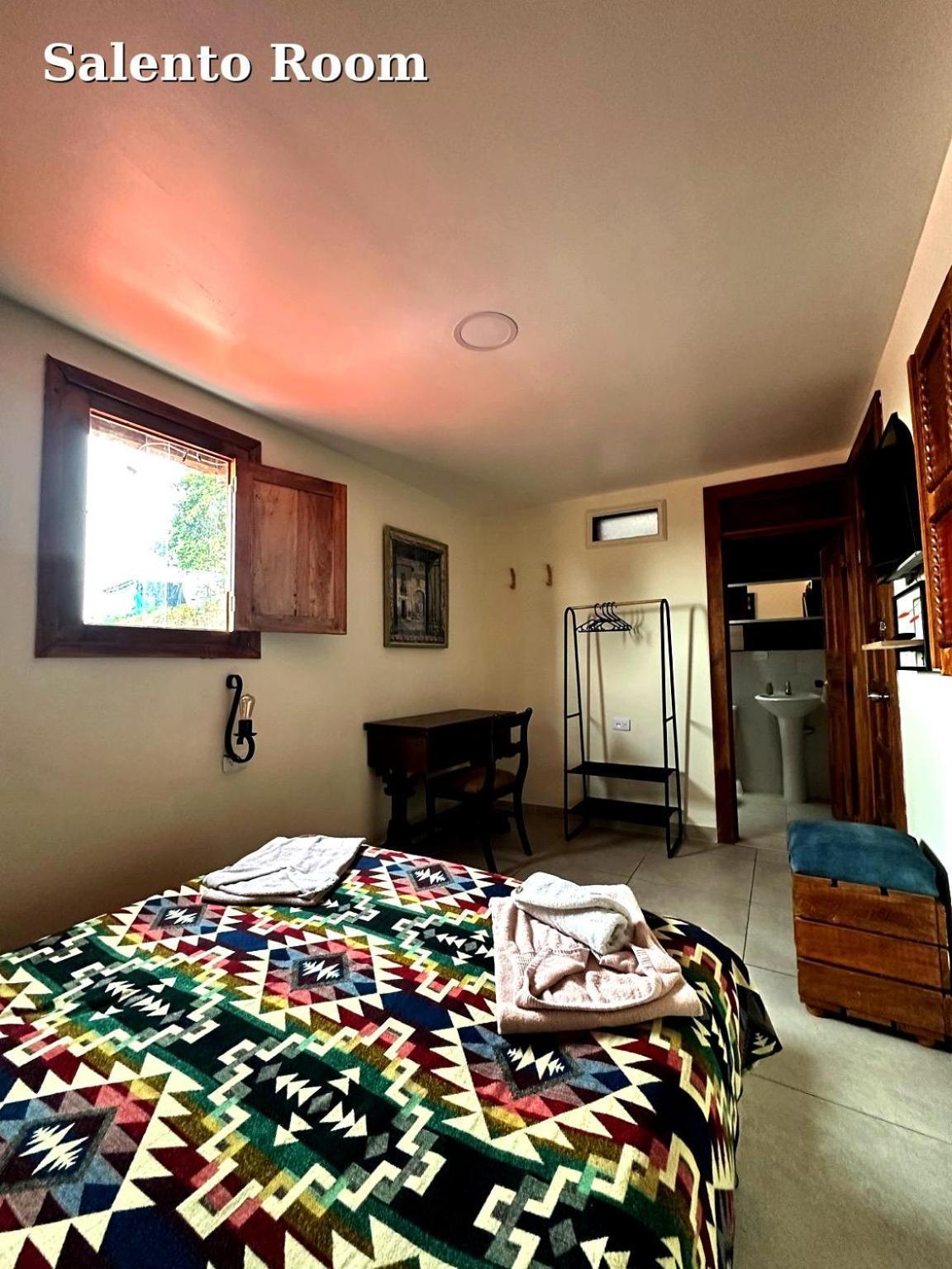 Hostal El Quinde Salento Esterno foto