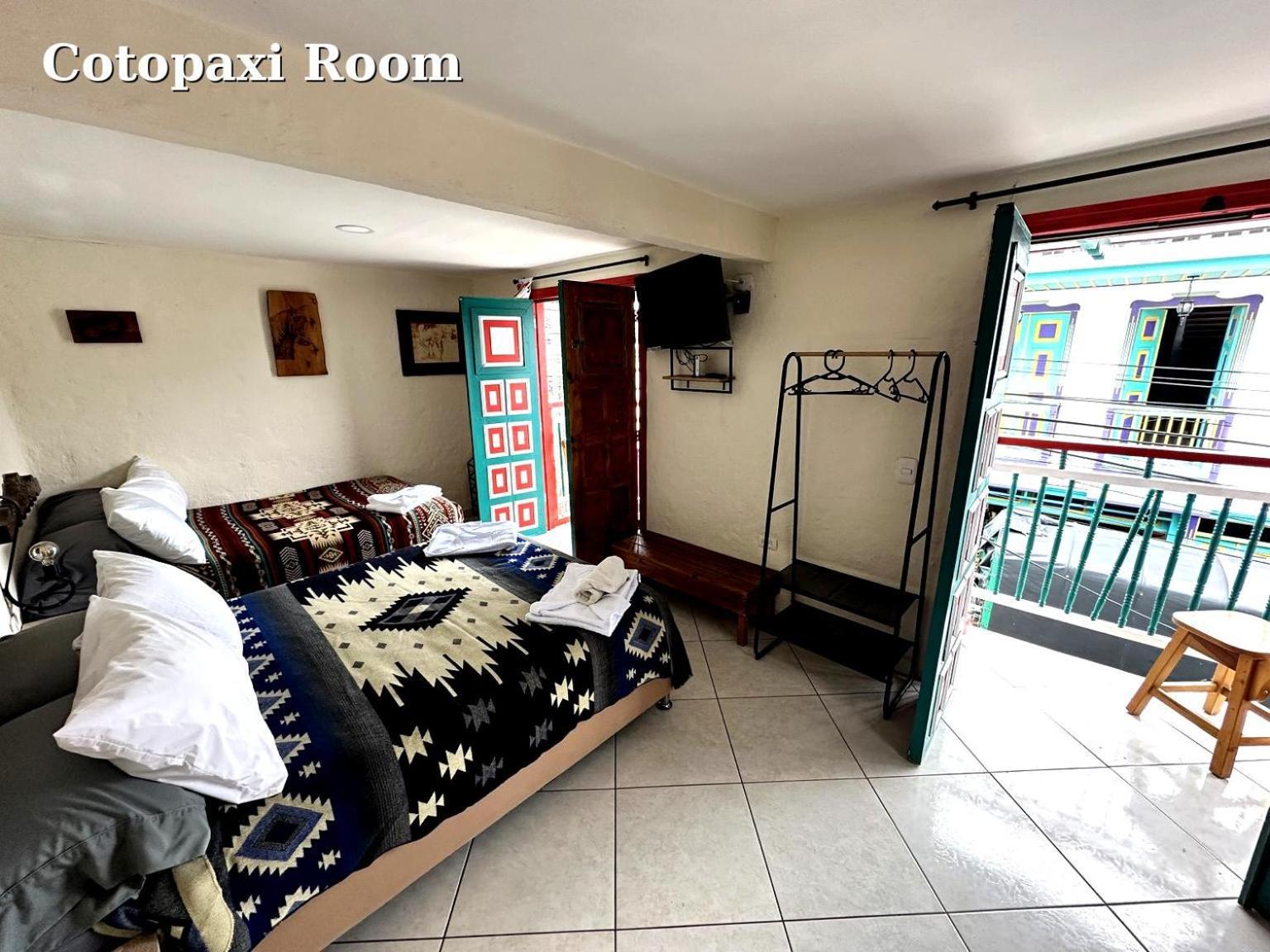 Hostal El Quinde Salento Esterno foto